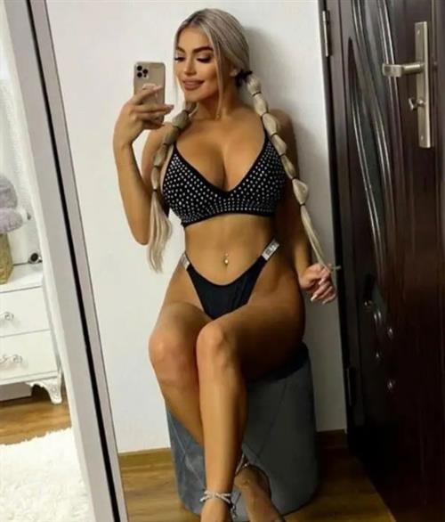 Escort model Mirehan İzmir'da - 13987